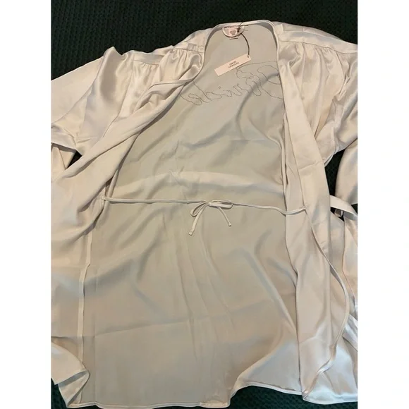 NEW Bride Embellished Satin Short Robe, Victoria’s Secret - Picture 11 of 11